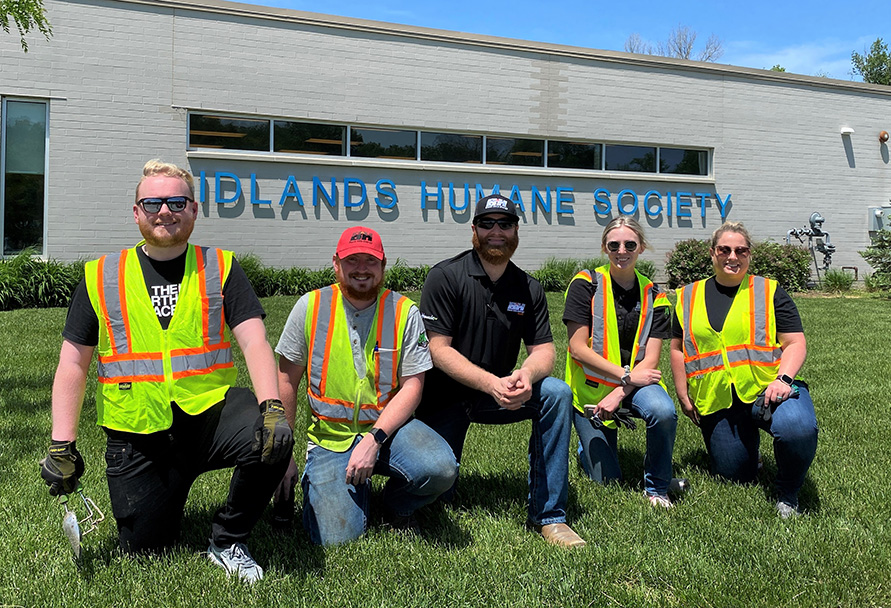 Ambassadors Do Good In Council Bluffs Iowa Black Hills Energy ambassadors-do-good-in-council-bluffs-iowa-black-hills-energy